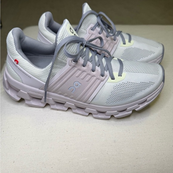 On Running Women's Sneakers - White and Light Pink - Picture 2 of 10